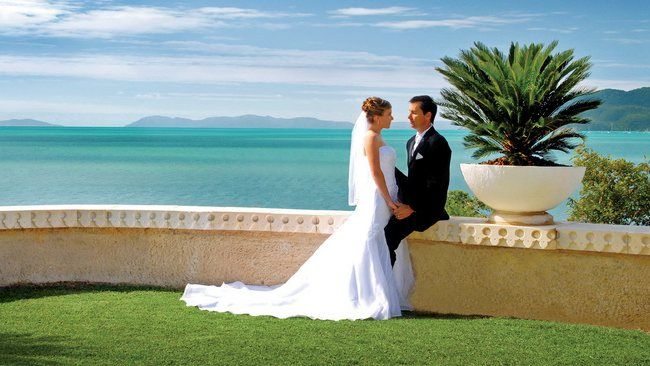 wedding photographer in Australia